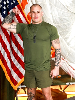 Gay sex pics with Brock Roughs Up Liam