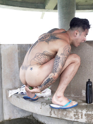 Gay porn pics Wild Rose solo