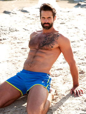 Free gay porn pics with Tattooed hunk Dany Robles shows his perfect muscled body