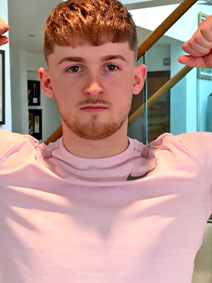 Twinks xxx pics - Young Straight Footballer Shows off his Fit Body & Wanks his Uncut Cock & Cums!