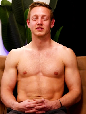 Hot gay sex pics with Hot New Stud Tony Heart Has Perfect Abs And The Secret To Happiness!