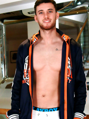 Free gay porn pics with Straight Hunk Carlos