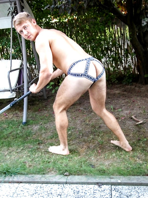 Gay porn pics Club Bang Boys Chris Hollander