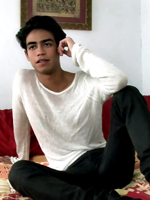 Cute uncut gay boys - Ricardo strokes dick