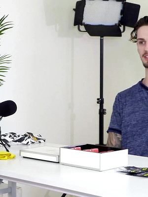 Hot twinks porn pics - Icebreaker Challenge - Canelo Ment Meets Milo Dawson