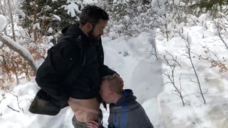 Check new gay sex scene with Fuck me in the Snow