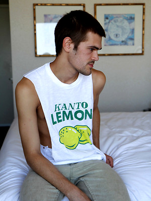 Free gay porn pics with Ethan Cooper - Skinny and super hung