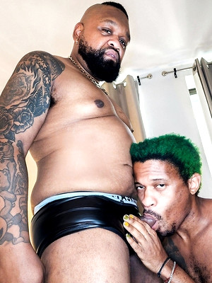 Gay sex pics with DJ Thunder and Anthony Grey fuck