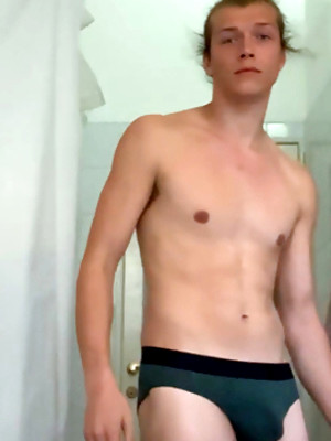 Twinks xxx pics - Straight Athletic Aiden solo