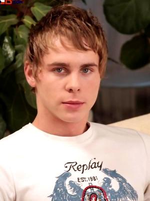 Hot twinks porn pics - Young sexy boy jerking off dick