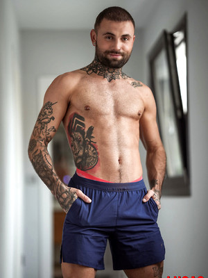 Gay porn pics Jeffrey Lloyd