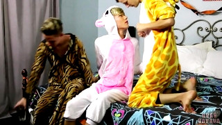 Gay Party porn video A Very Spooky Suck And Fuck! - Jasper Robinson Seth Cane And Tyler Thayer