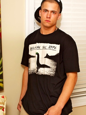 Gay porn pics New Recruit Gamble