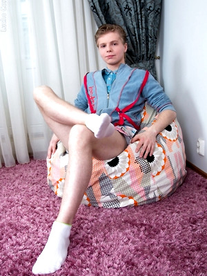 Cute uncut gay boys - Uncut blond twink loves to play with it!