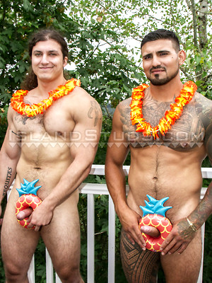 Gay porn pics Jerking Bros! - Judah & Rigo are Back! Huge Bodybuilders Pose, Pump Iron, Show Holes, Stroke Together & Explode in Hot Duo Action!!