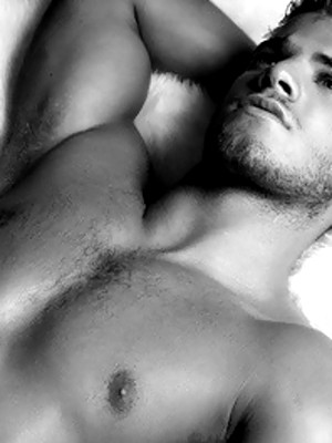 Gay male in Evan Wadle