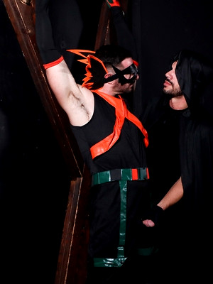 Gay porn pics I need to explode Part 2 - On the edge