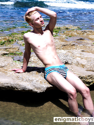 Gay sex pics with Jess - South beach