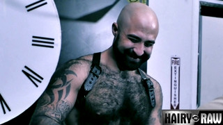 Free gay porn video Marc Giacomo and Atlas Grant - On the House