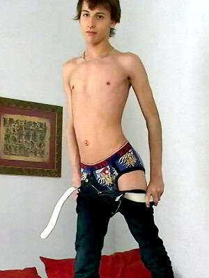 Hot boys nude photos - Cute gay boy Brent Lockhart shows his uncut dick