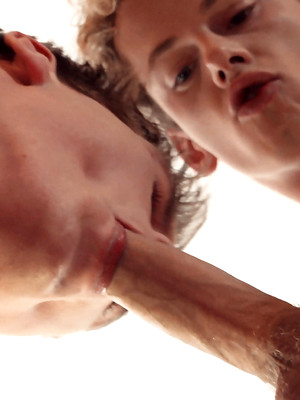 Hot gay sex pics with Ashton with Tom & Jerome fuck