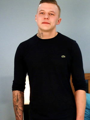 Twinks xxx pics - Young Straight MMA Fighter Wanks his Big Uncut Cock & Shoots his Load!