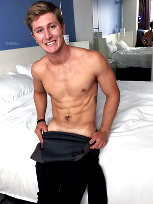 Hot boys nude photos - NEW Blonde Beach Boy Brandon Parker Cums