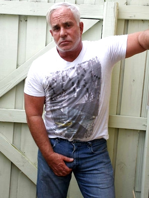 Gay sex pics with Steve Lucas old solo