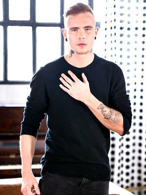 Hot boys nude photos - Bromo Dato Foland, Scott Miller