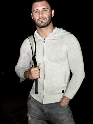 Gay porn pics Bromo Daren D, Julian