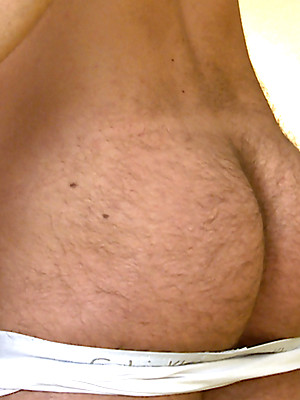 Gay male in Straight Hairy Travis Shows off His Muscular & Ripped Body & Ultra Hard Uncut Cock!