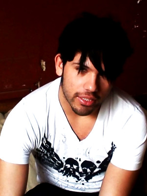 Free gay xxx pics with Latino Emo Twink With Thick Cock Sprays Load