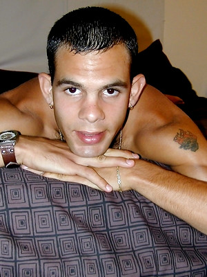 Gay sex pics with Lee is Cuban and has a sexy body and amazing face