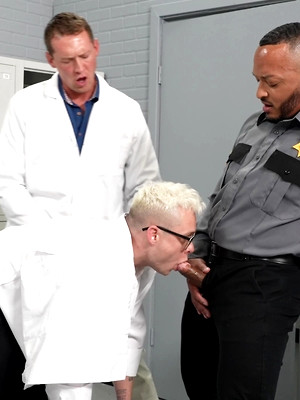 Gay male in Aliens in Me Part 2