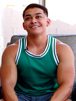 Free gay xxx pics with New Hunk George Silva Interview