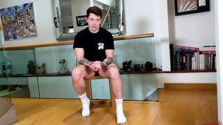 Check new gay sex scene with Young Straight Lad Jon Wanks his Huge Uncut Cock & Shoots Loads of Cum Everywhere!