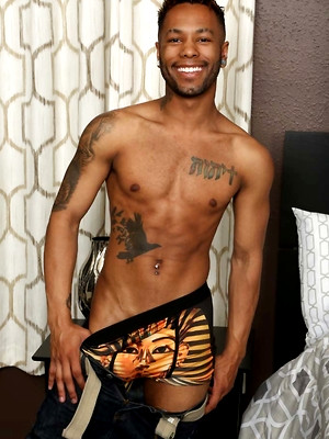 Hot gay sex pics with Pharaoh Beckham Solo, Scene #01