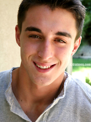 Hot boys nude photos - Alan takes bath