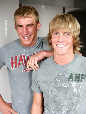 Free gay porn pics with Trey and Ross jacking off together