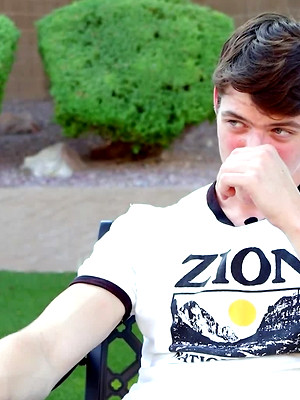 Gay boys pics - Car Junkie Austin Martin Breaks The Ice