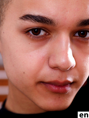 Gay sex pics with Sonny posing naked