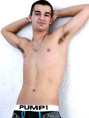 Twinks xxx pics - Hot brunette boy Sean strokes dick