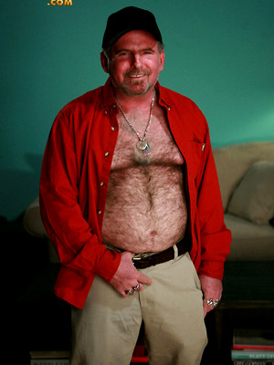 Gay male in Old fat man David Kavo