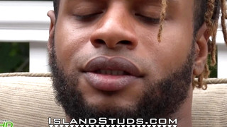 Free gay sex with Black Bubble Butt Marcus: Tanky Pansexual, Pumps Iron, Pees, and Shoots 2 Loads in Windy Oregon!