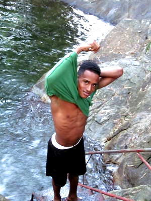 Hot boys nude photos - Kilo's Very First Solo