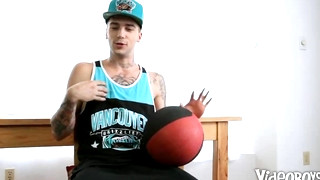 Gay Jackoff porn video Three Pointer: Simon Archer Takes a Long Shot