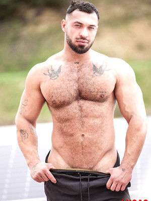 XXX gay photos of Nik Fros