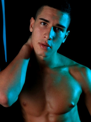 Gay sex pics with Kaleo