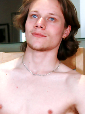 Hot twinks porn pics - Straight Young Footballer