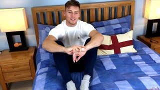 Gay Studs porn video Straight Young Stud Joe Fitzpatrick